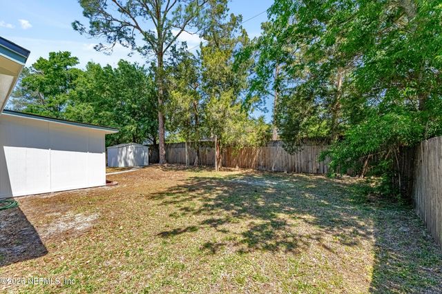 7925 PRAVER Drive E, Jacksonville, FL 32217