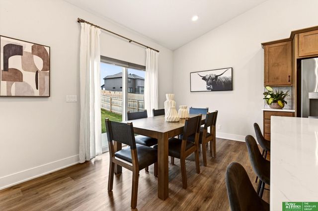 11709 Port Royal Drive, Papillion, NE 68046