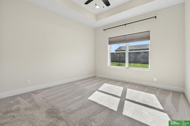 11709 Port Royal Drive, Papillion, NE 68046