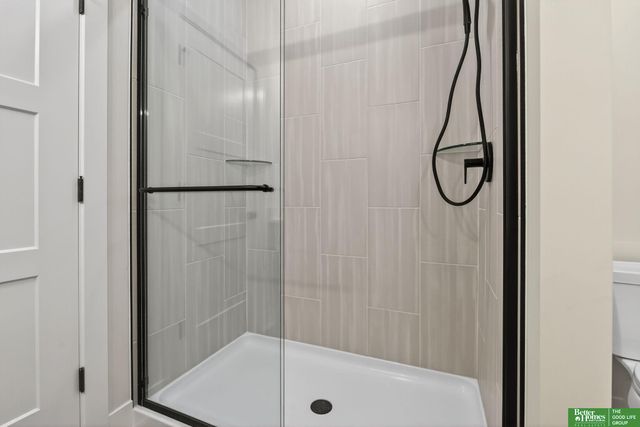 11709 Port Royal Drive, Papillion, NE 68046