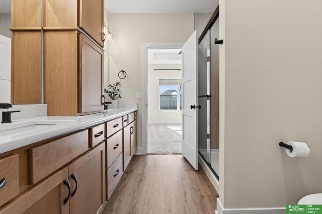 11709 Port Royal Drive, Papillion, NE 68046