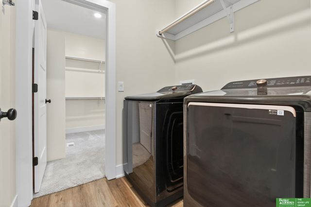 11709 Port Royal Drive, Papillion, NE 68046