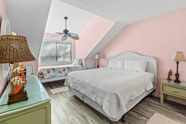 400 Melrose Pl Apt 14E, Myrtle Beach, SC 29572