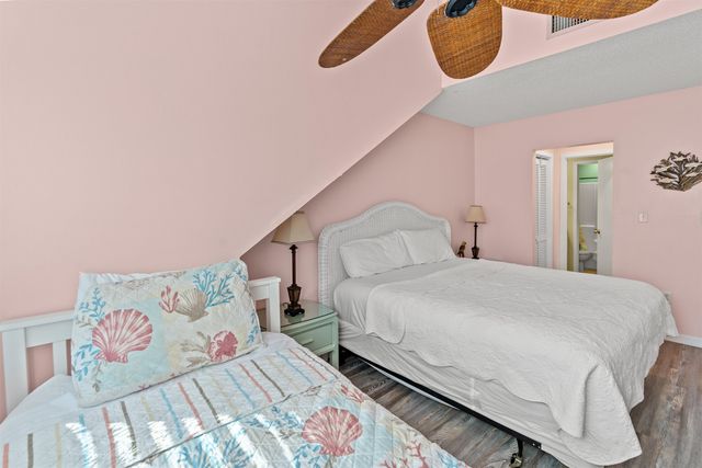 400 Melrose Pl Apt 14E, Myrtle Beach, SC 29572