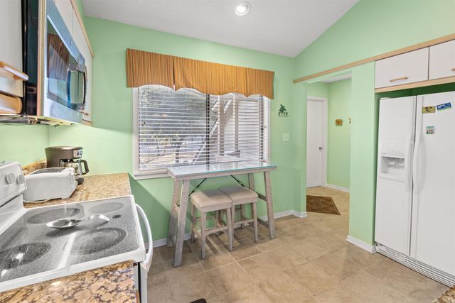 400 Melrose Pl Apt 14E, Myrtle Beach, SC 29572