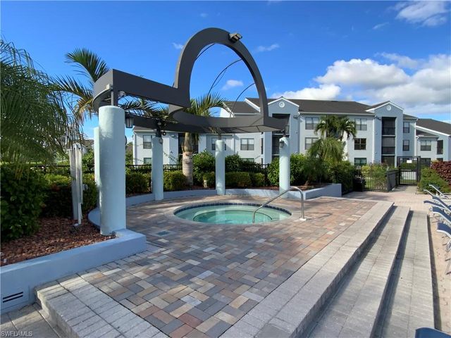 13625 Eagle Ridge DR 334, Fort Myers, FL 33912