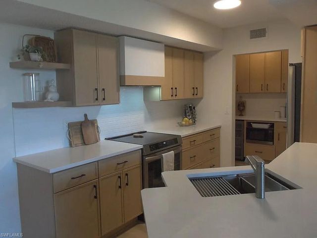 13625 Eagle Ridge DR 334, Fort Myers, FL 33912