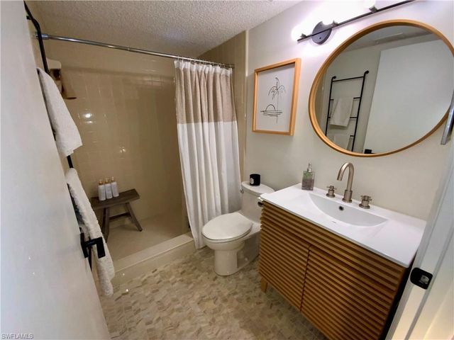 13625 Eagle Ridge DR 334, Fort Myers, FL 33912