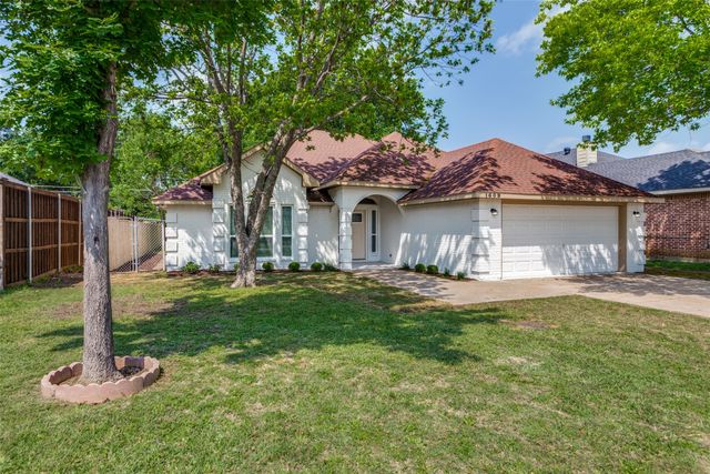 1609 Avenue B, Grand Prairie, TX 75051