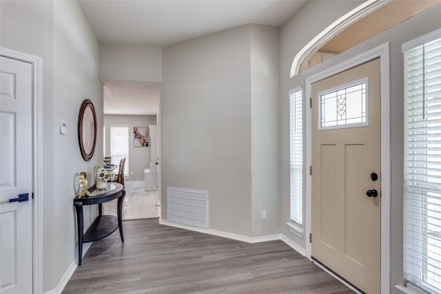 1609 Avenue B, Grand Prairie, TX 75051