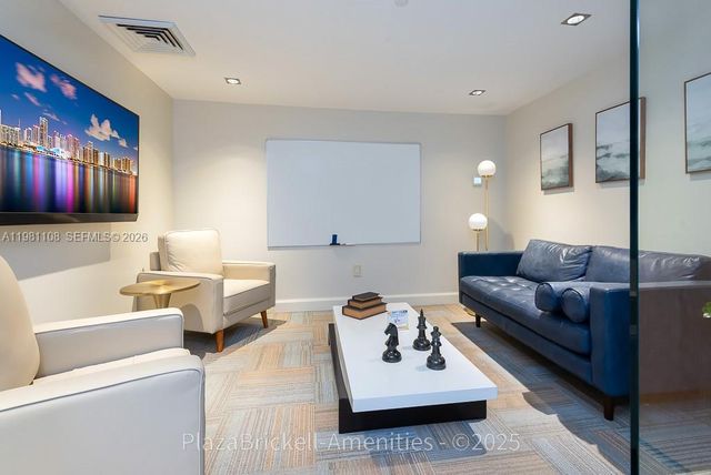 950 Brickell Bay Dr 1207, Miami, FL 33131