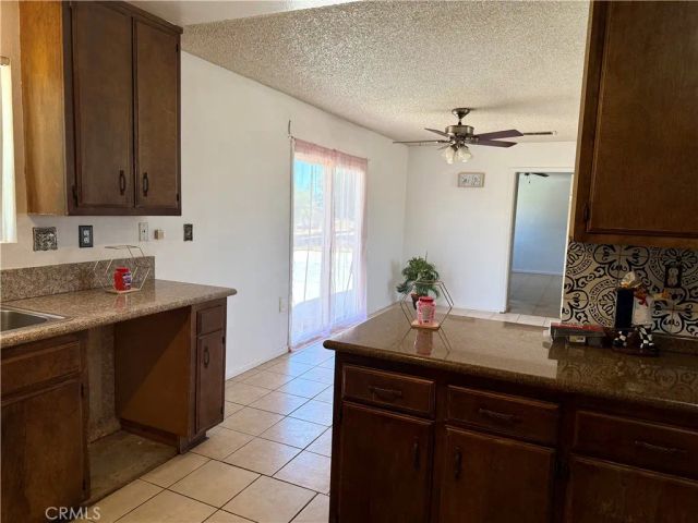 11509 3rd Avenue, Hesperia, CA 92345