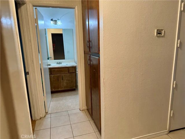 11509 3rd Avenue, Hesperia, CA 92345