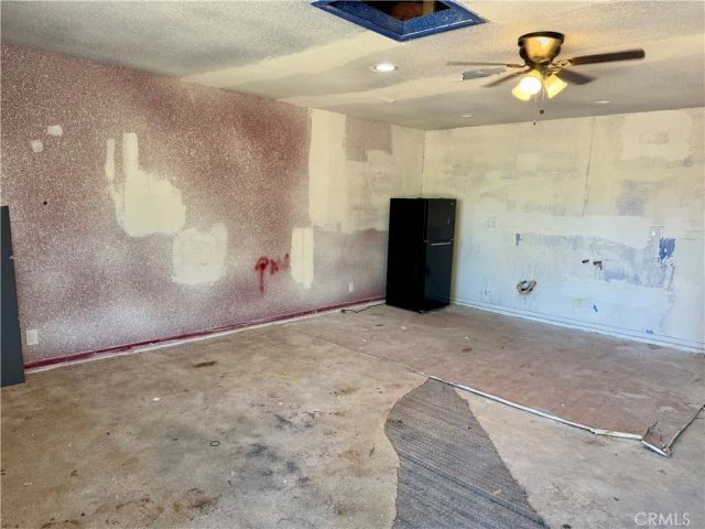 11509 3rd Avenue, Hesperia, CA 92345