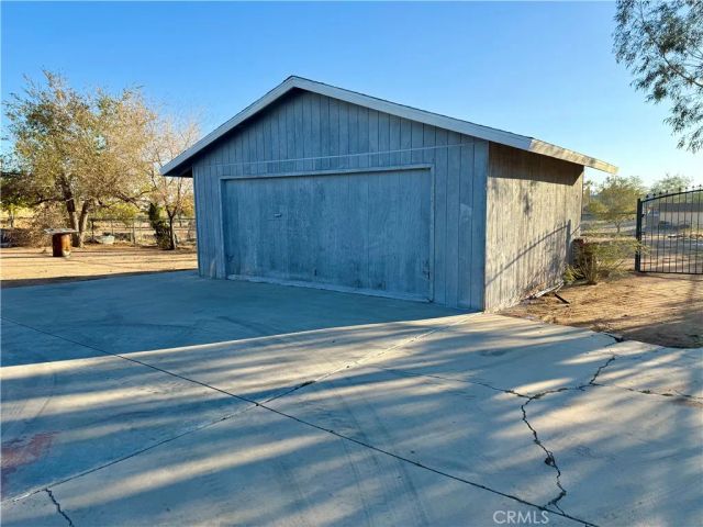 11509 3rd Avenue, Hesperia, CA 92345