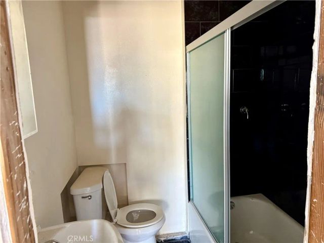 11509 3rd Avenue, Hesperia, CA 92345