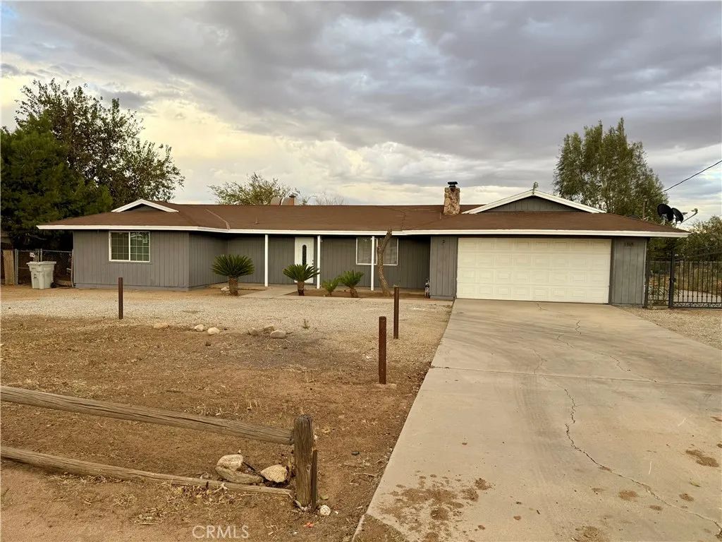 11509 3rd Avenue, Hesperia, CA 92345