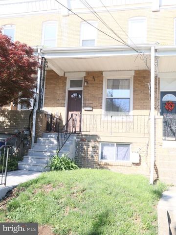 230 N SYCAMORE AVE, Clifton Heights, PA 19018