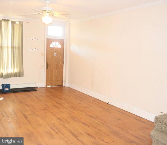 230 N SYCAMORE AVE, Clifton Heights, PA 19018