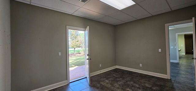 102 Glencoe, Dothan, AL 36305