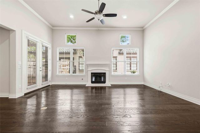 204 Delfino CIR, Lakeway, TX 78734