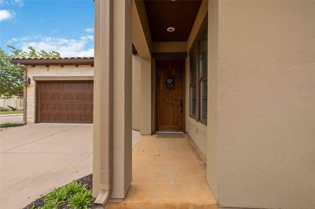 204 Delfino CIR, Lakeway, TX 78734