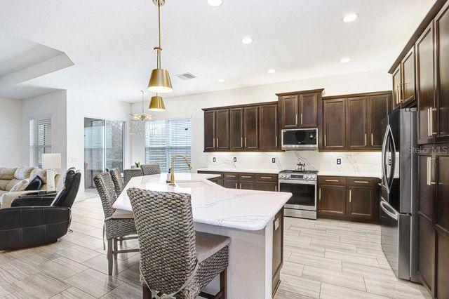 2436 OAKWOOD PRESERVE DRIVE, Wesley Chapel, FL 33543