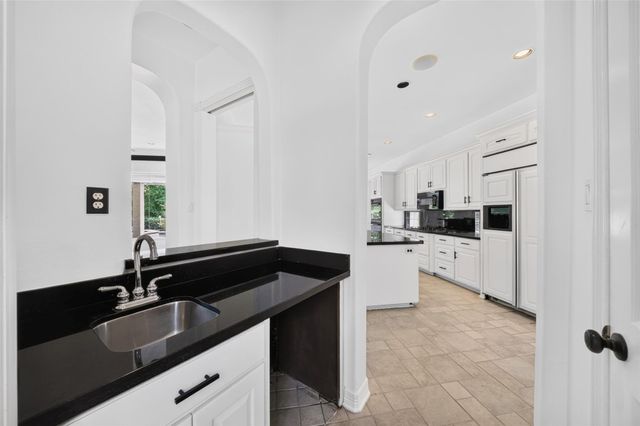 15318 Beecham Drive, Houston, TX 77068