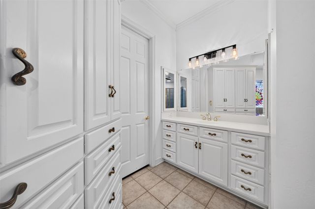 15318 Beecham Drive, Houston, TX 77068
