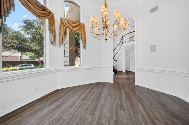 15318 Beecham Drive, Houston, TX 77068