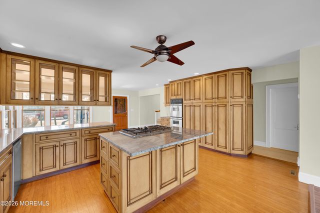 183 Vansant Avenue, Island Heights, NJ 08732