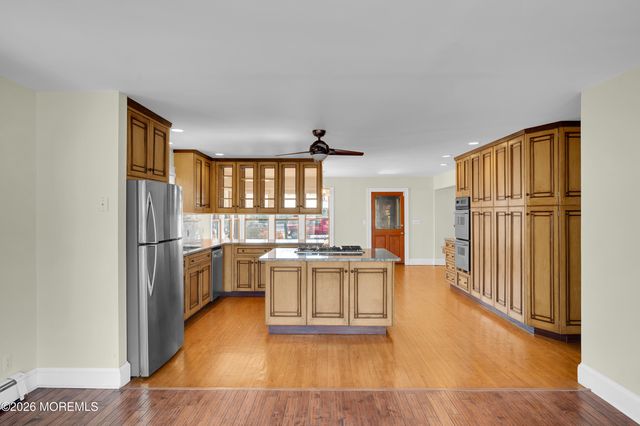 183 Vansant Avenue, Island Heights, NJ 08732