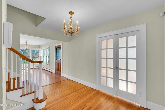 183 Vansant Avenue, Island Heights, NJ 08732