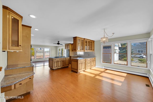 183 Vansant Avenue, Island Heights, NJ 08732