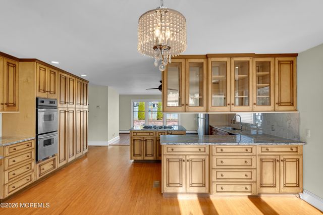 183 Vansant Avenue, Island Heights, NJ 08732