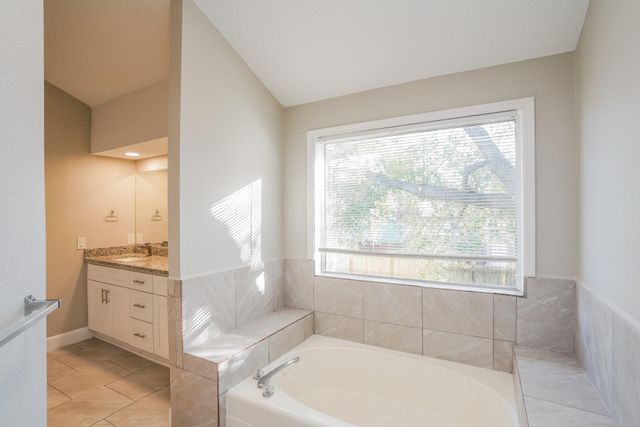 4131 Tasselwood Lane, Houston, TX 77014