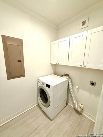 804 Dawson, San Antonio, TX 78202