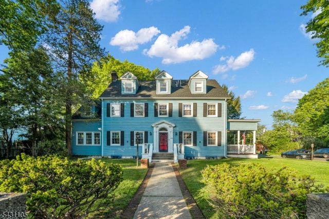 833 Salem Ave, Hillside Twp., NJ 07205