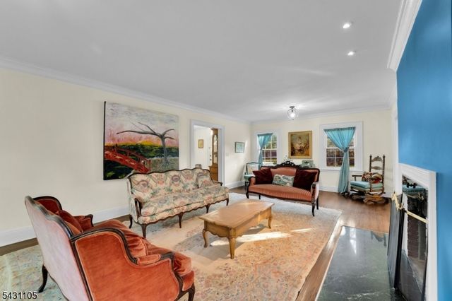 833 Salem Ave, Hillside Twp., NJ 07205