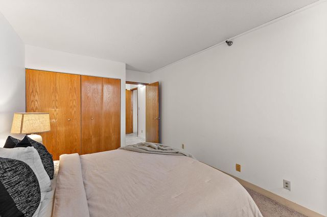 360 Sherman Street 1607, Saint Paul, MN 55102