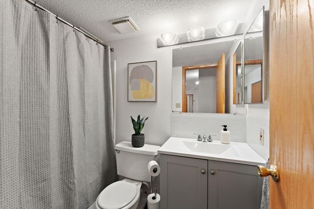 360 Sherman Street 1607, Saint Paul, MN 55102