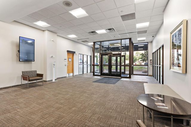 360 Sherman Street 1607, Saint Paul, MN 55102