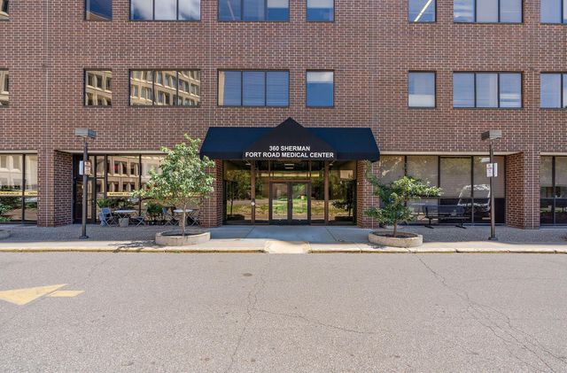 360 Sherman Street 1607, Saint Paul, MN 55102