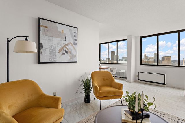 360 Sherman Street 1607, Saint Paul, MN 55102