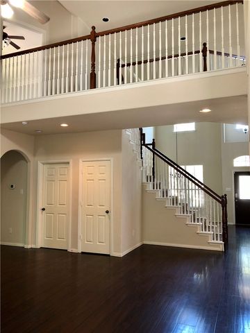 3821 Sandlin Street, Grapevine, TX 76092