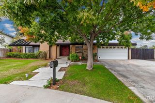 1701 Glenarm Court, Bakersfield, CA 93309