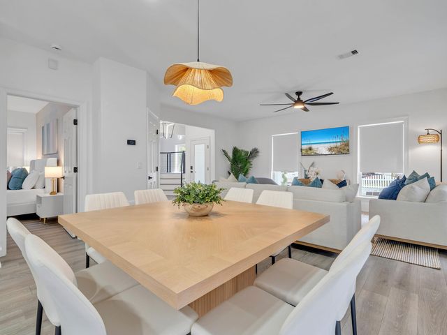 84 Mark Street, Destin, FL 32541