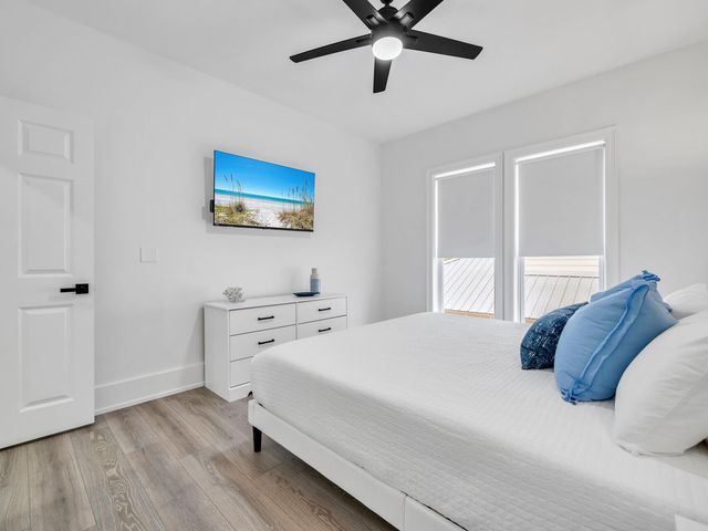 84 Mark Street, Destin, FL 32541