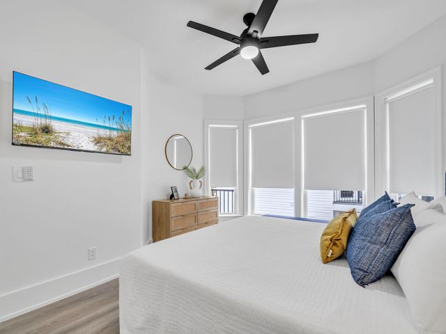 84 Mark Street, Destin, FL 32541