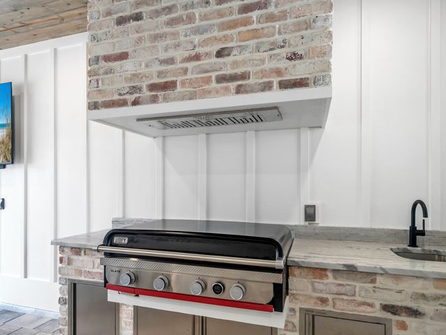 84 Mark Street, Destin, FL 32541